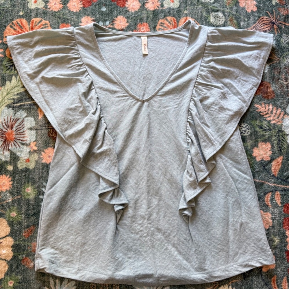 Wishlist Ruffle V-Neck Knit Top Light Blue Grey Flutter Sleeve Small